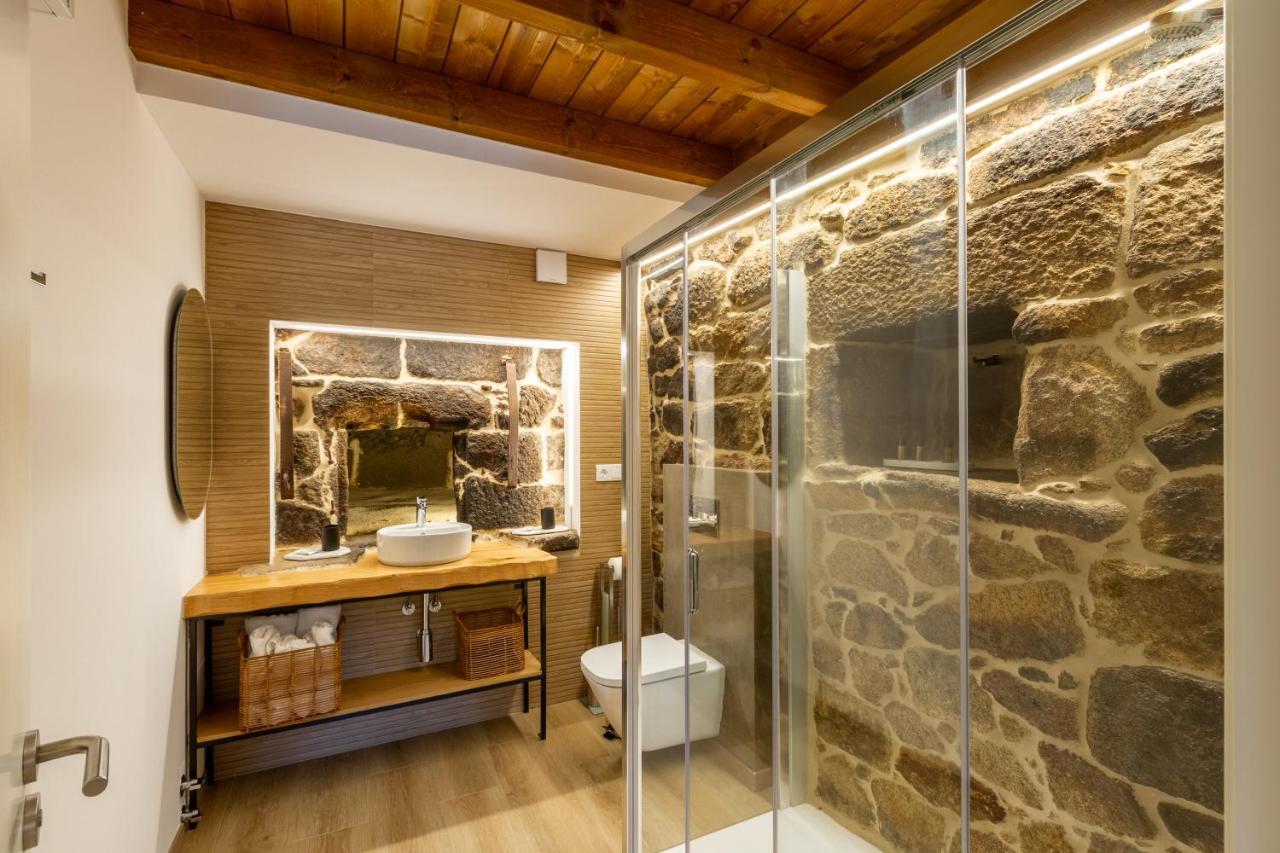 Alojamiento Turistico Caxide Parada De Sil Ribeira Sacra מראה חיצוני תמונה