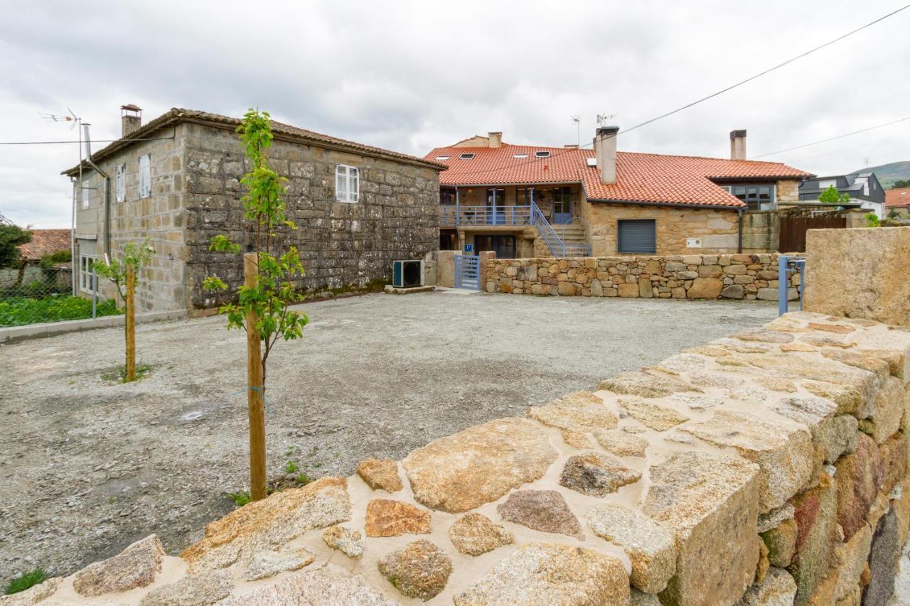 Alojamiento Turistico Caxide Parada De Sil Ribeira Sacra מראה חיצוני תמונה