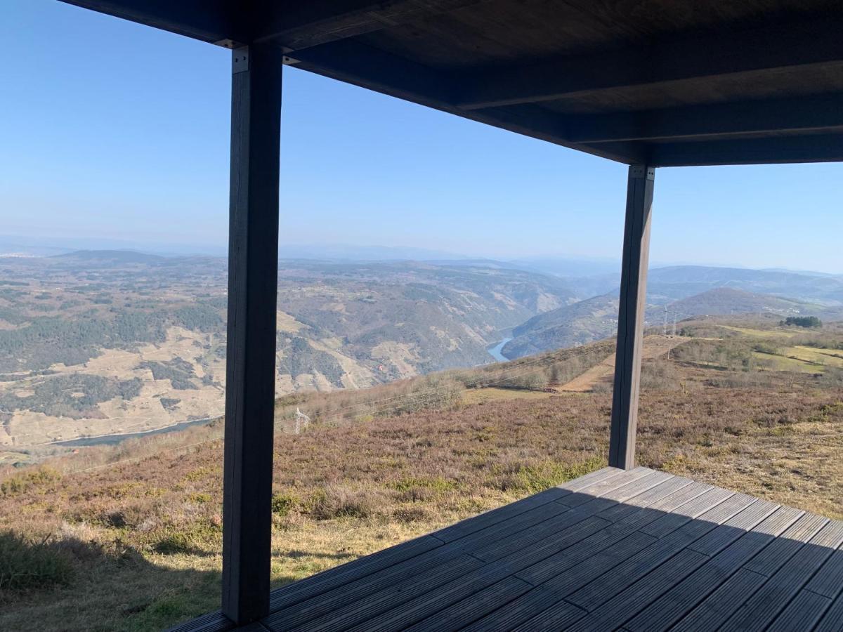 Alojamiento Turistico Caxide Parada De Sil Ribeira Sacra מראה חיצוני תמונה